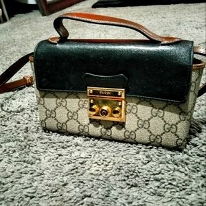 Gucci Leather padlock Hand Bag